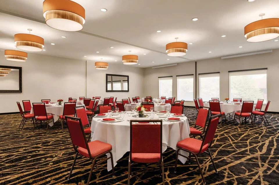 Radisson Colorado Springs Airport