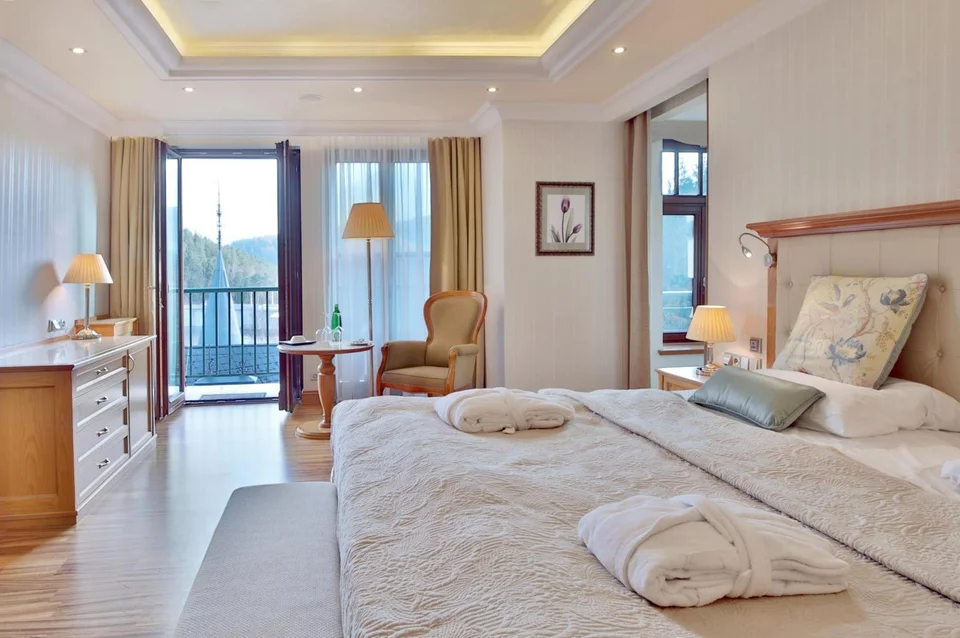 Retro Riverside Wellness Resort