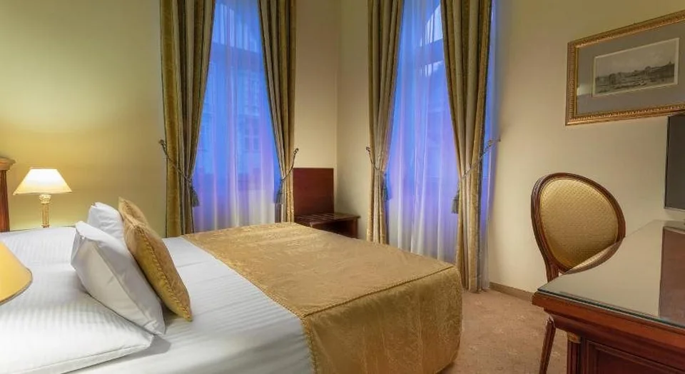 Savoy Westend Hotel