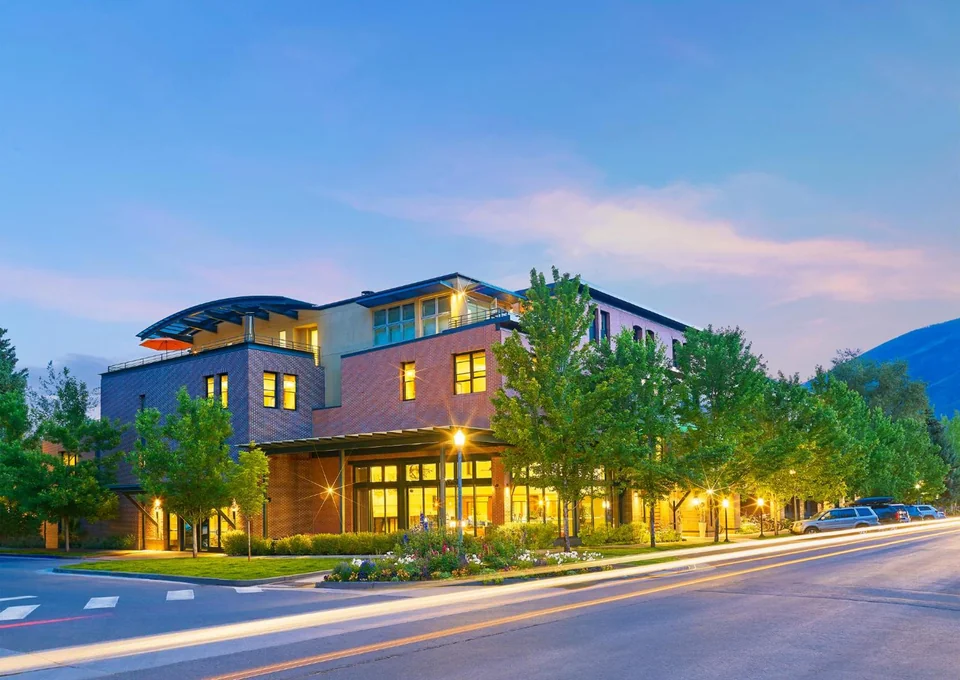 Limelight Lodge