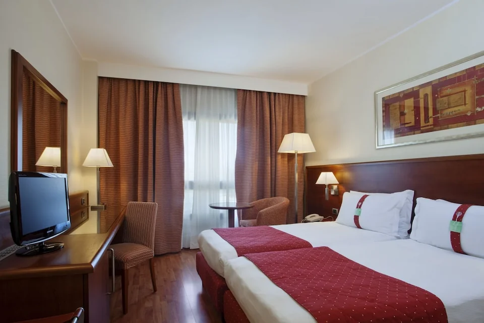 Holiday Inn Cagliari