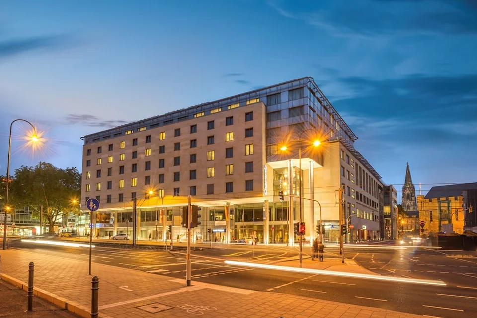A photograph of Dorint Hotel am Heumarkt Köln