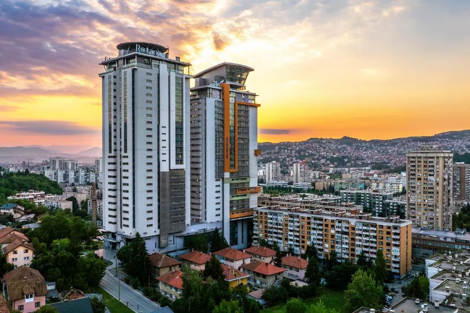 A photograph of Bosmal Arjaan by Rotana