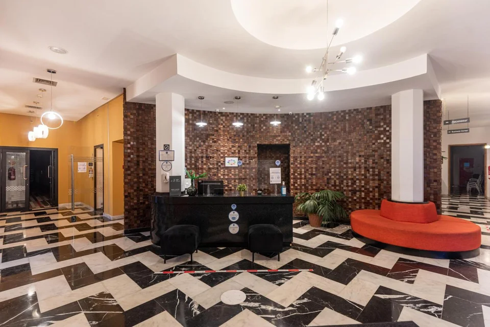 ibis Meknes
