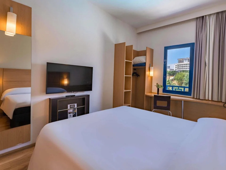 ibis Meknes