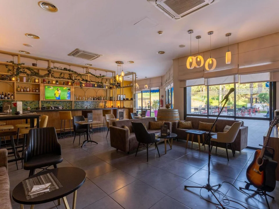ibis Meknes