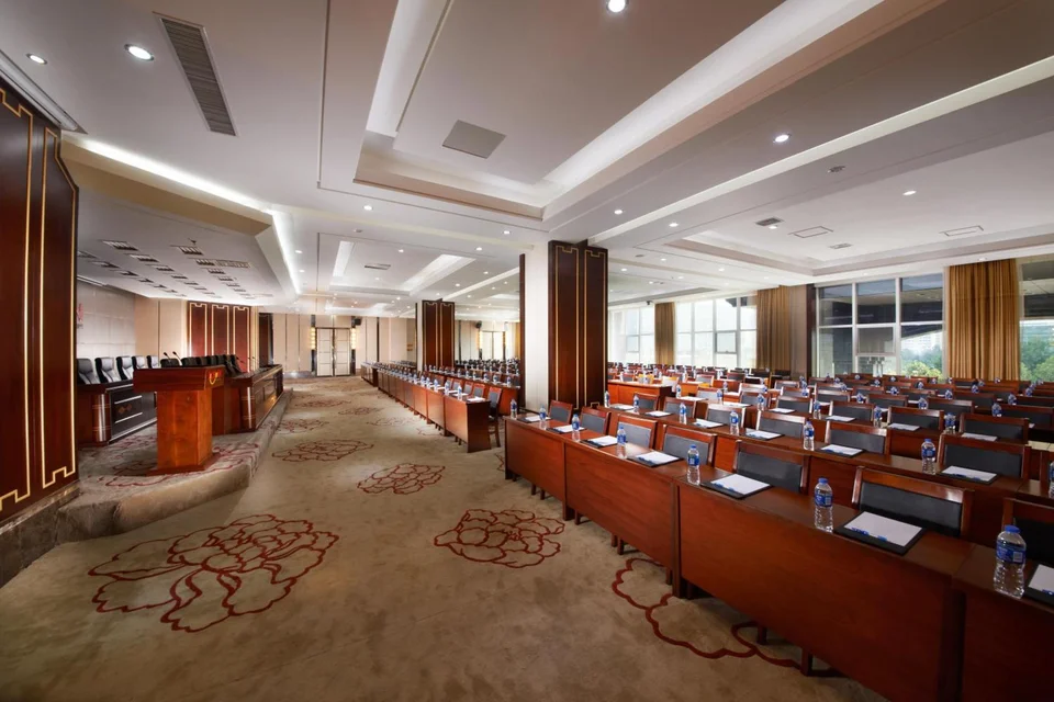 Holiday Inn Express Luoyang City Center