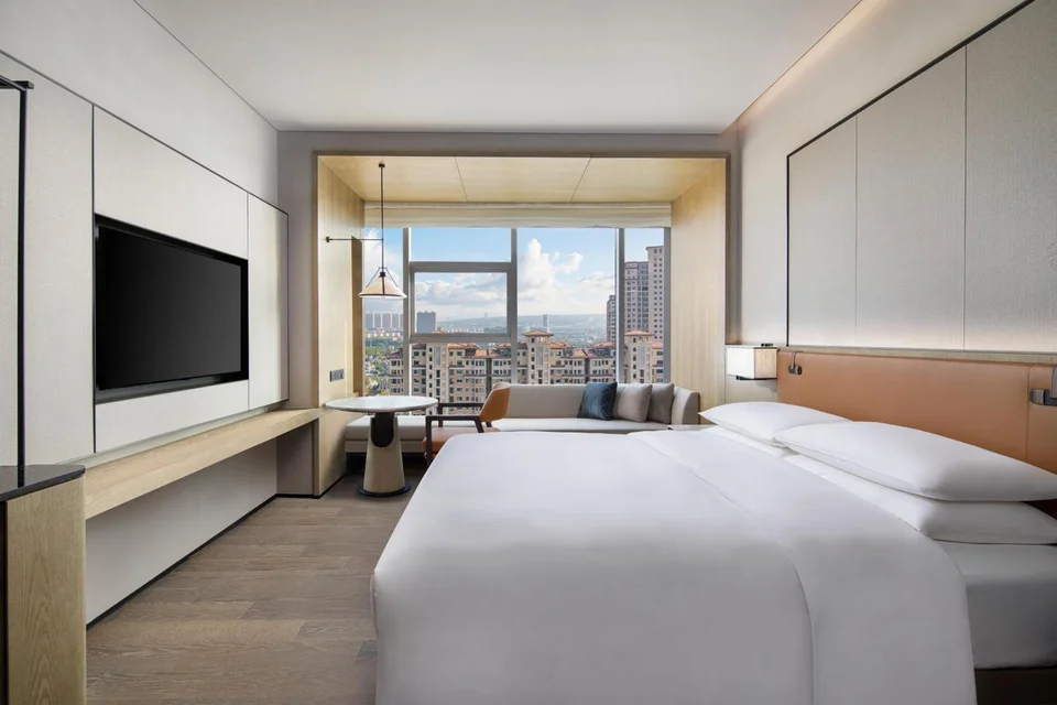 Courtyard Luoyang