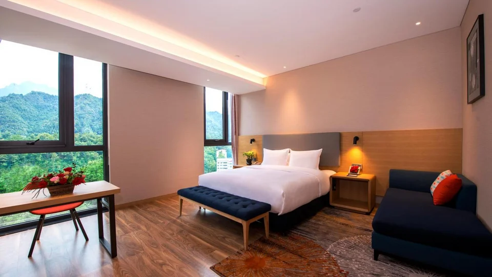 Holiday Inn Express Luanchuan