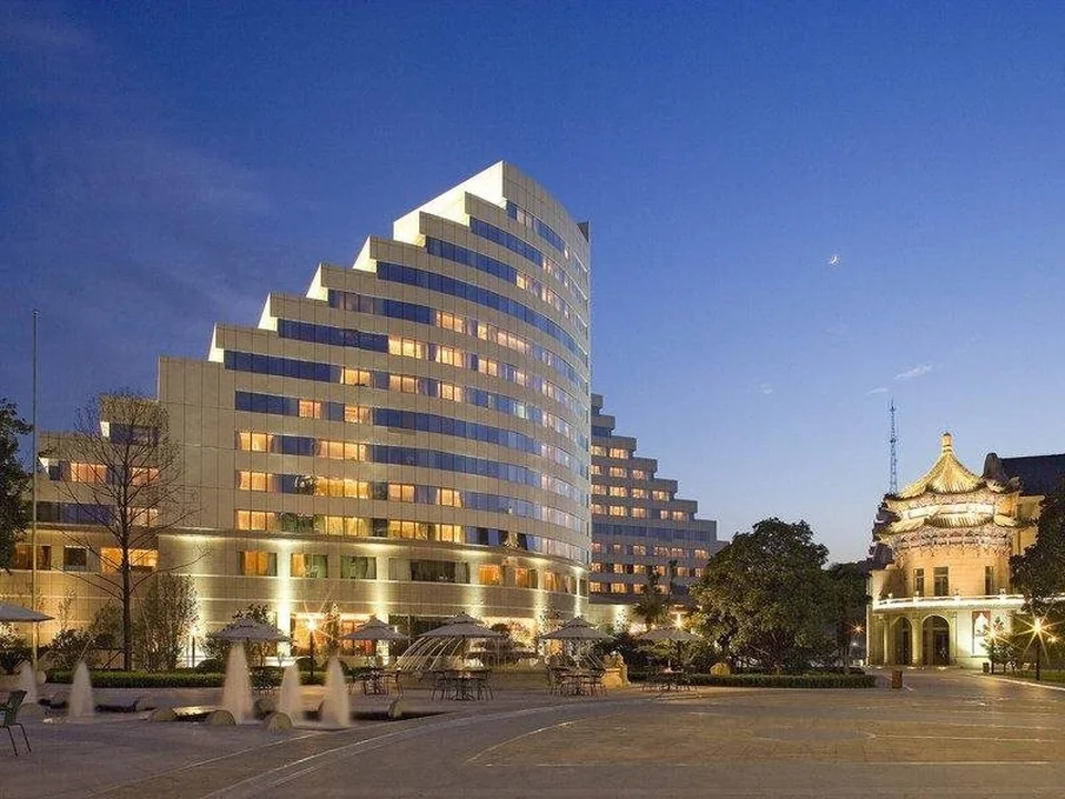 A photograph of Sofitel Xian on Renmin Square