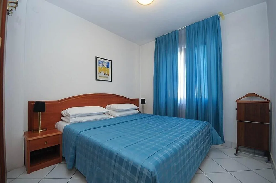 A photograph of Hotel Millennium by Aycon