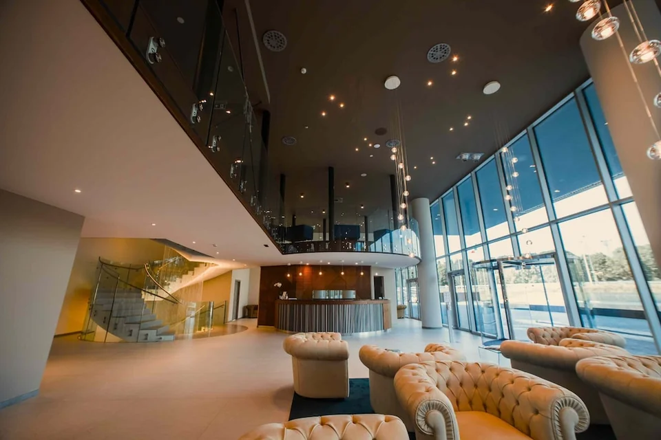 Life Hotel