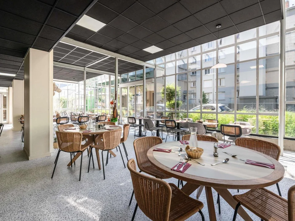ibis Styles Lyon Gorge de Loup Saphir