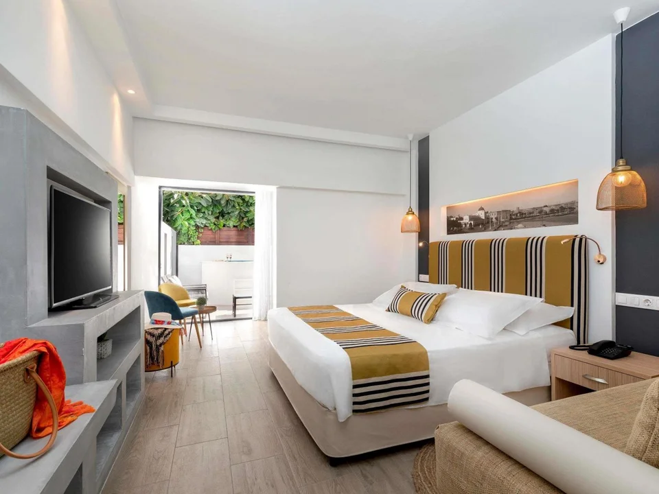 Mercure Rhodes Alexia