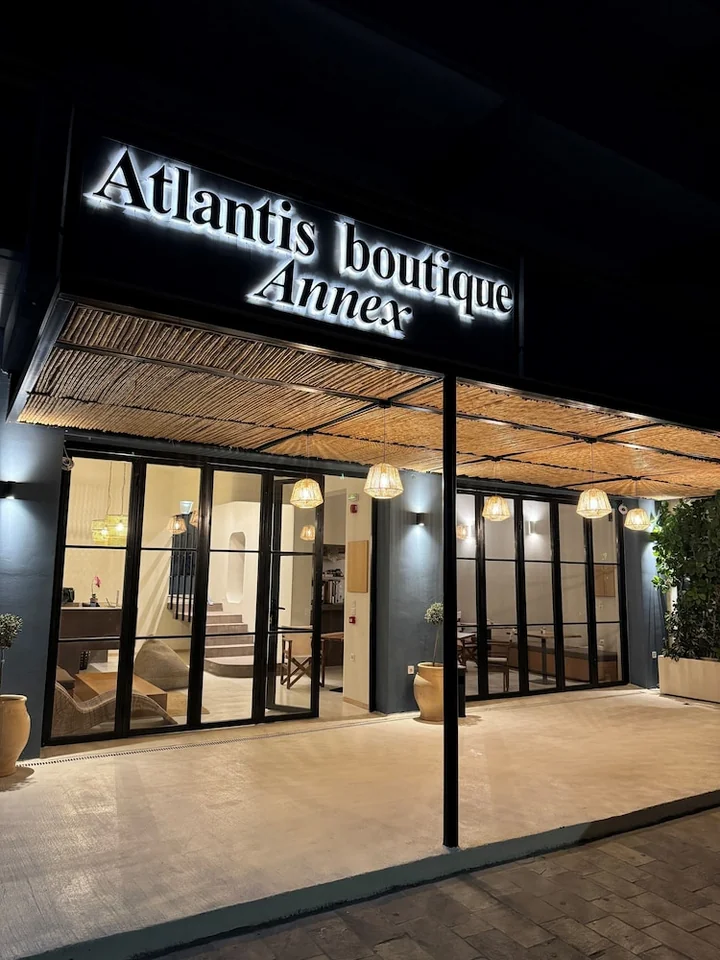 Atlantis City Hotel