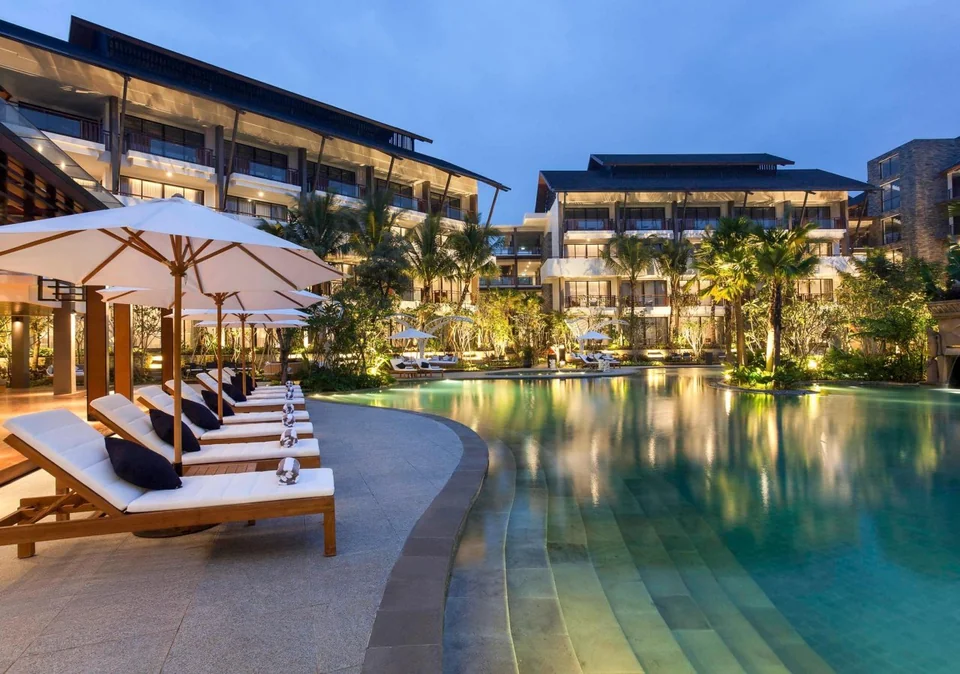 Pullman Ciawi Vimala Hills Resort Spa & Convention Hotel