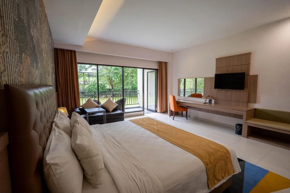 The Green Peak, ARTOTEL Curated