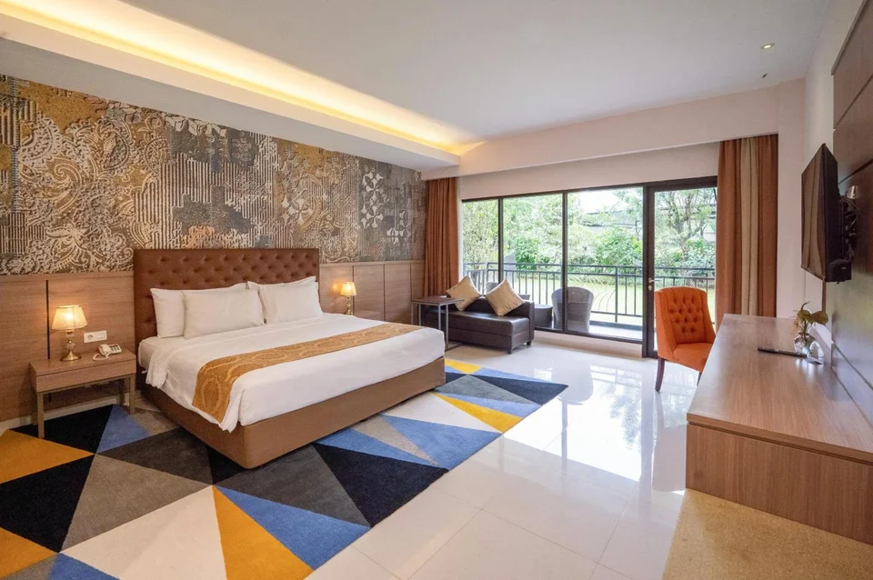 The Green Peak, ARTOTEL Curated