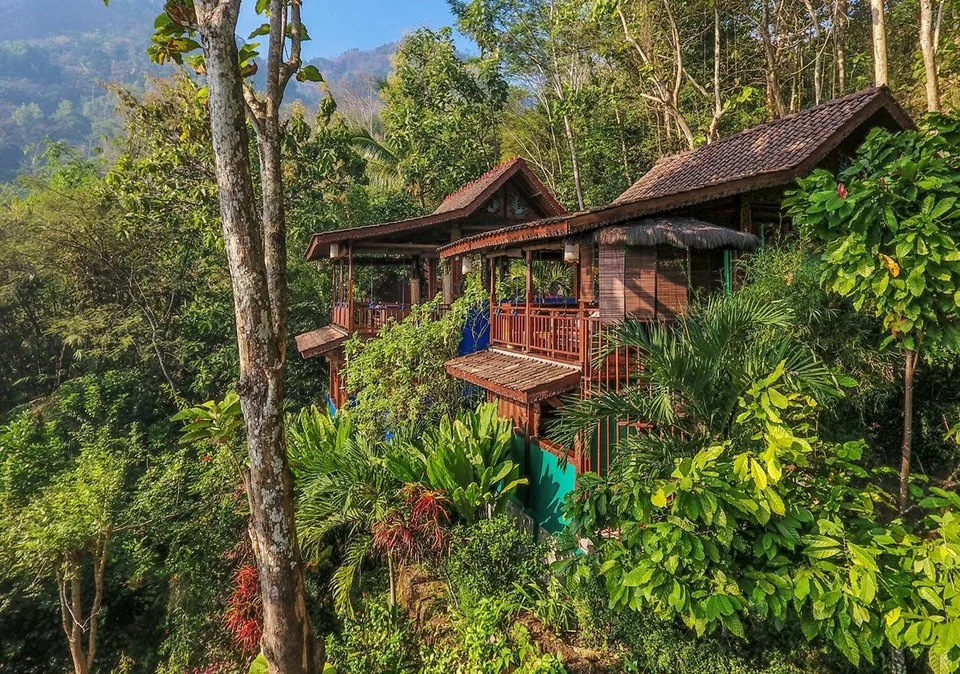 Villa Borobudur
