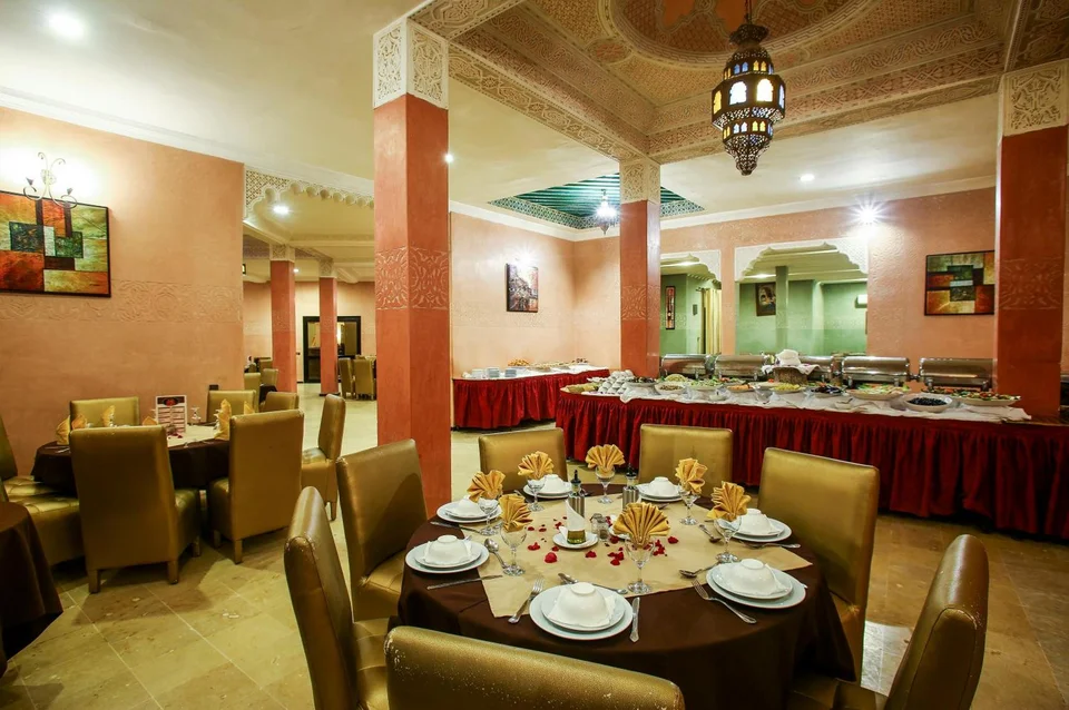 Palm's Hotel Club