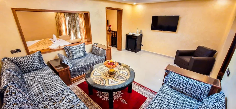 Palm's Hotel Club