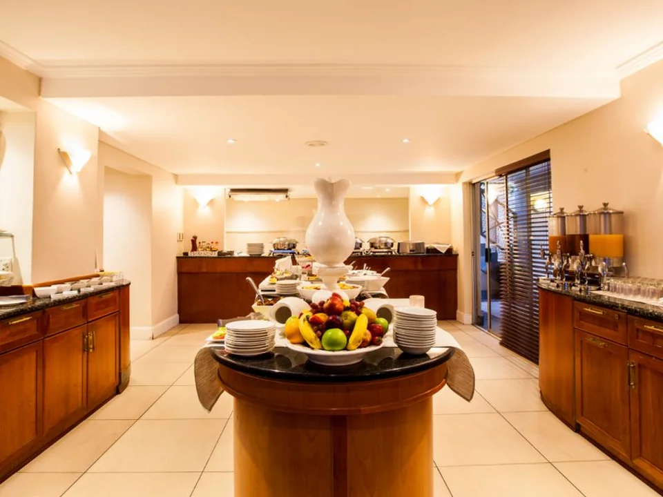 Courtyard Hotel Sandton