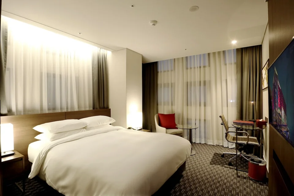 Ramada Encore by Wyndham Busan Station