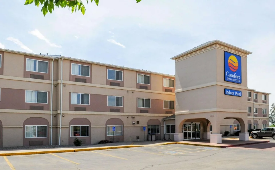 A photograph of Comfort Inn & Suites Alameda At Albuquerque Balloon Fiesta Park