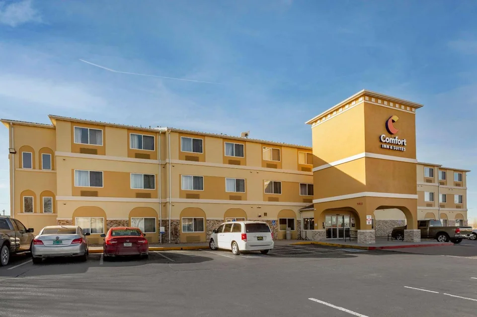 Comfort Inn & Suites Alameda At Albuquerque Balloon Fiesta Park