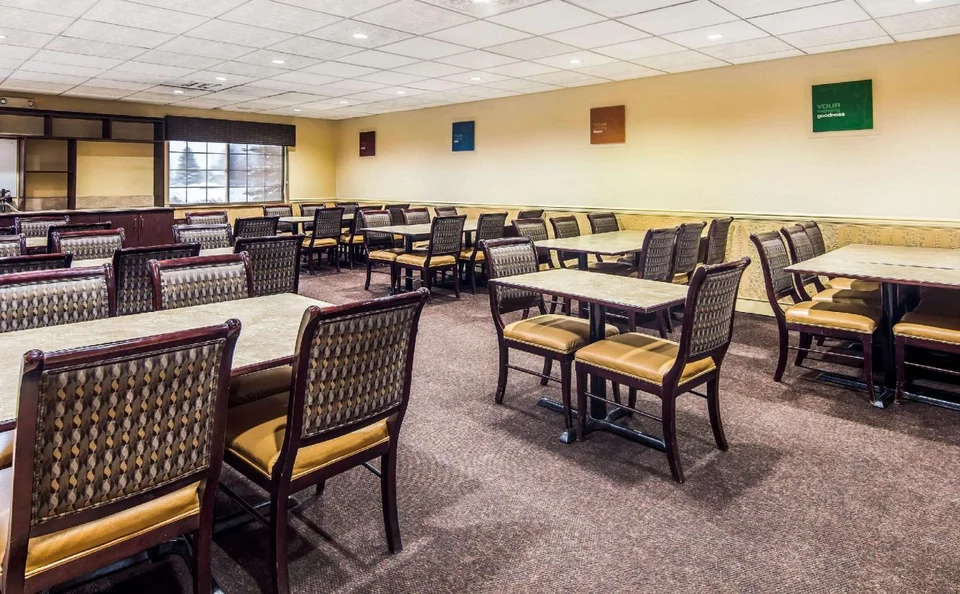 Clarion Suites Downtown