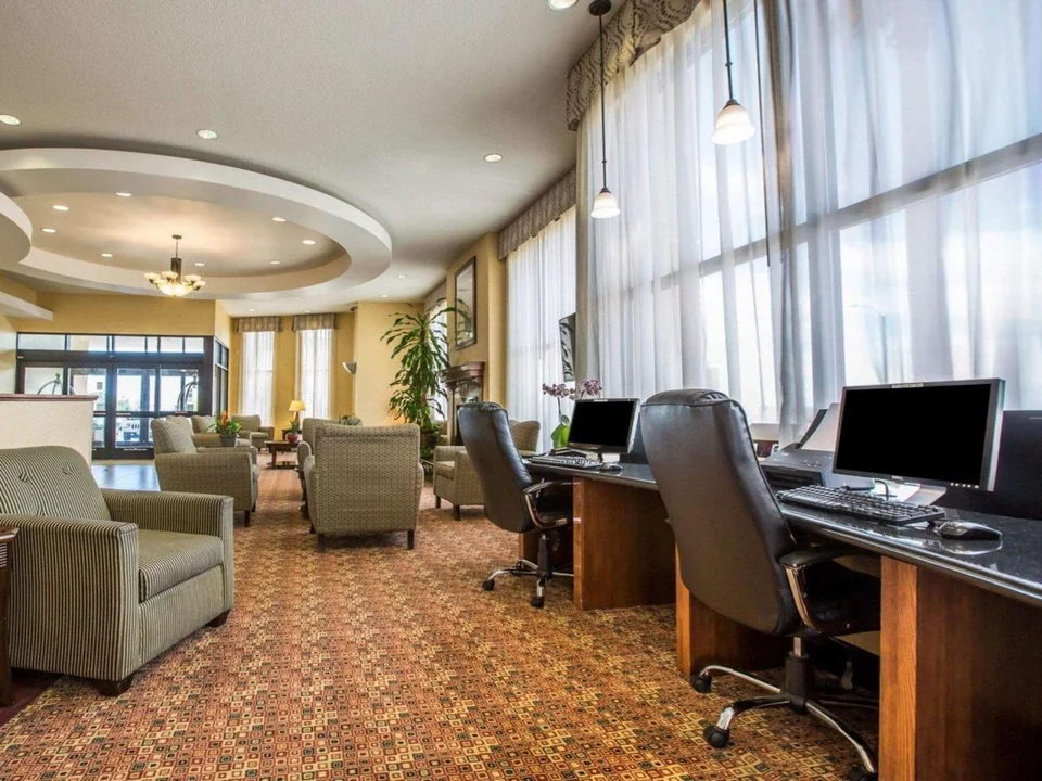 Comfort Suites At The Barstow Outlets