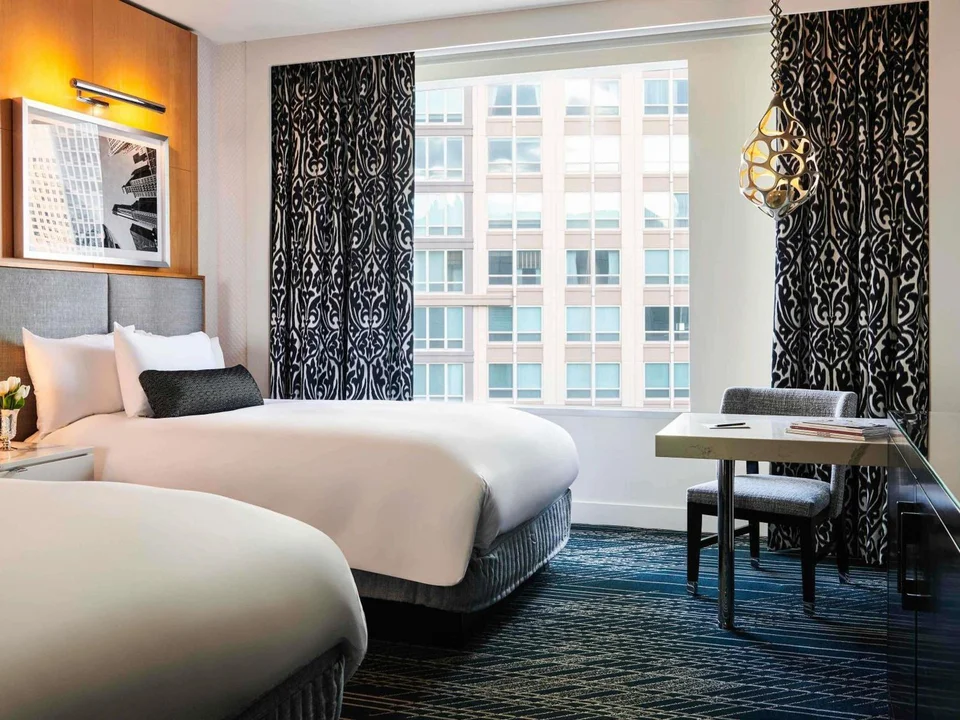 Sofitel Chicago Magnificent Mile