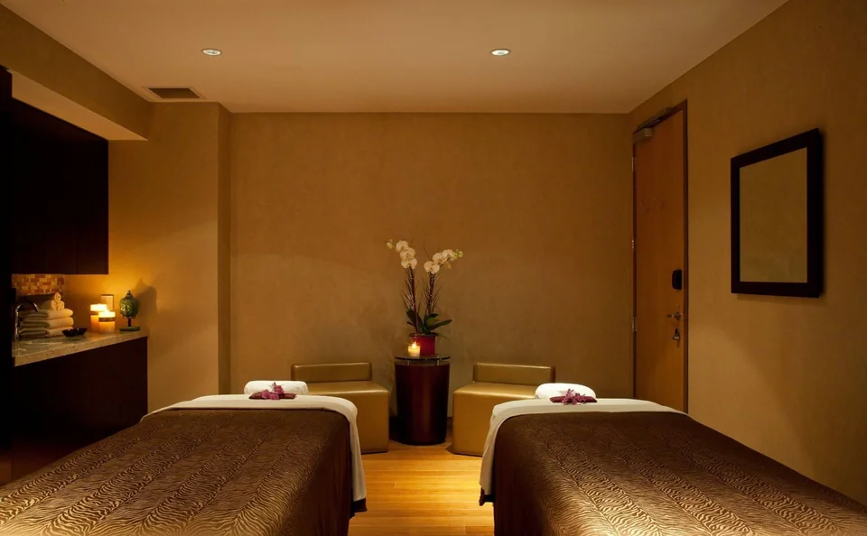 Hotel Beaux Arts, Autograph Collection