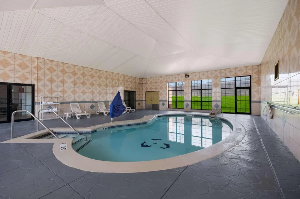 Quality Inn & Suites Oklahoma City North