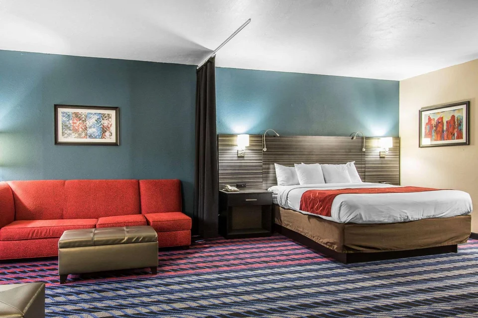 Comfort Suites Fairgrounds West
