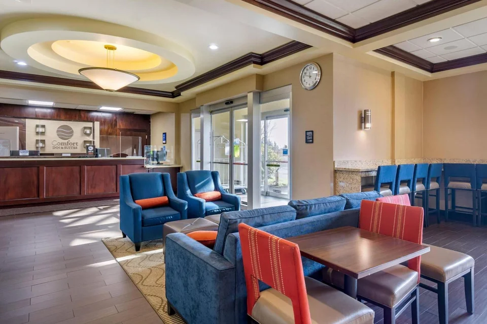 Comfort Inn & Suites Seattle North
