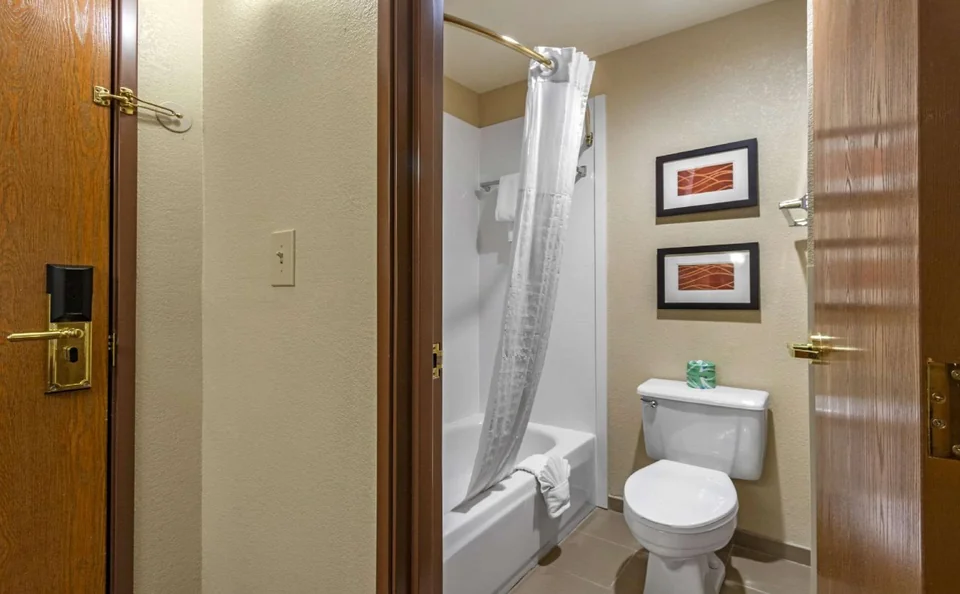 Comfort Inn & Suites Springfield I-44