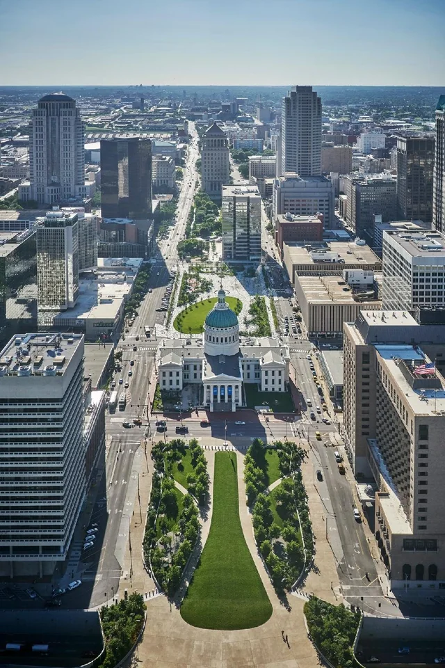 Four Seasons Hotel St. Louis
