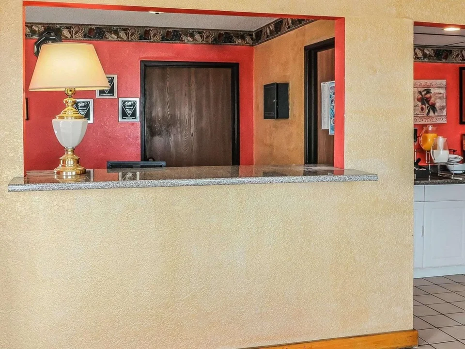 Econo Lodge