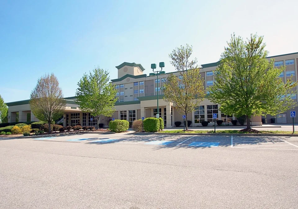 A photograph of Four Points by Sheraton York