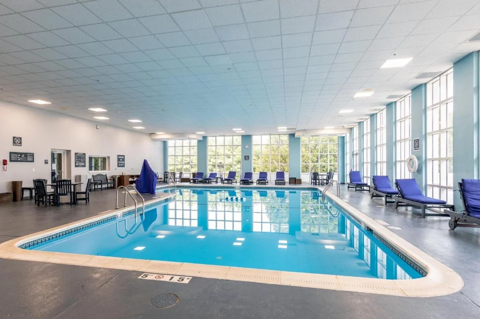 Four Points by Sheraton York