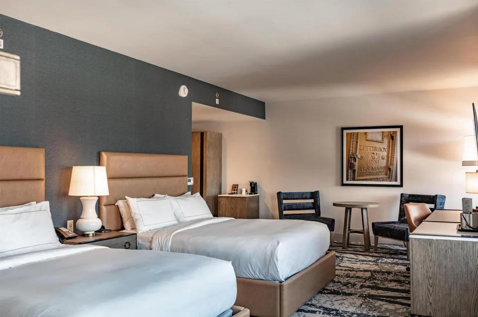 Yorktowne Hotel, Tapestry Collection by Hilton