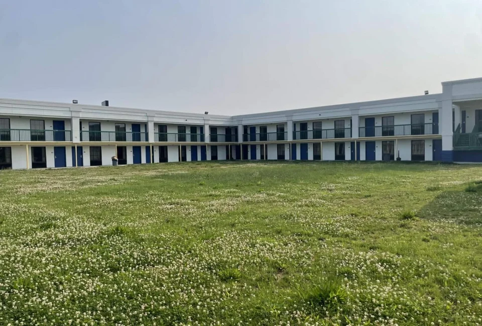 Days Inn & Suites by Wyndham York