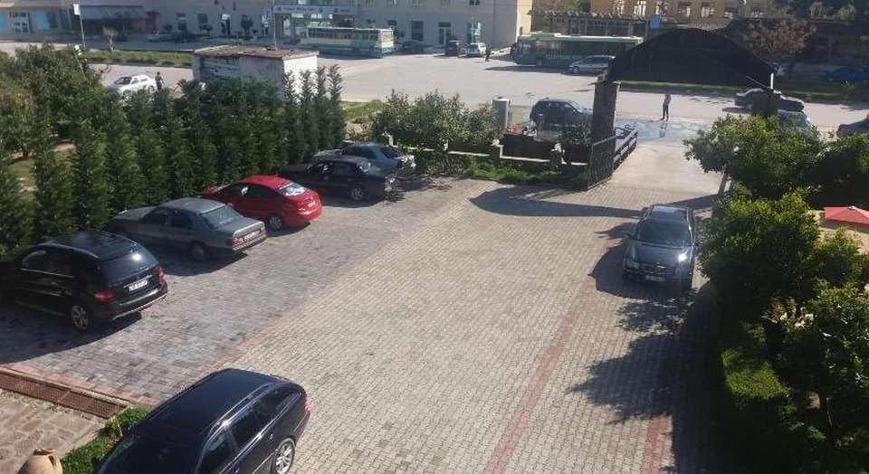 A photograph of Hotel Kaceli