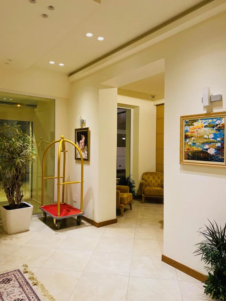 Grand White City Hotel