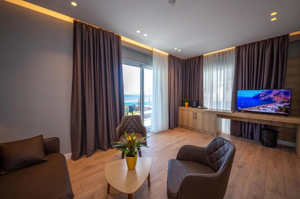 Azure Inn Hotel