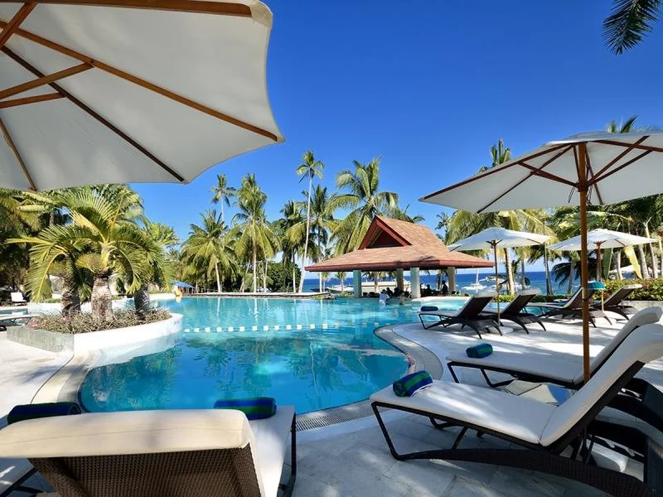Henann Resort Alona Beach