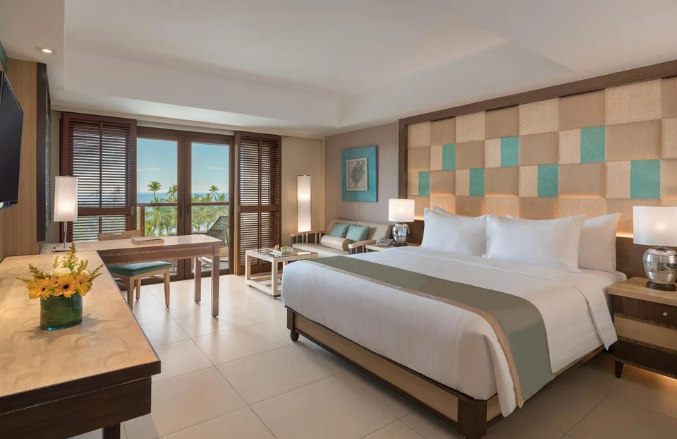 Henann Resort Alona Beach