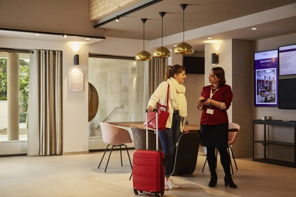 Mercure Avignon TGV Hotel et Spa