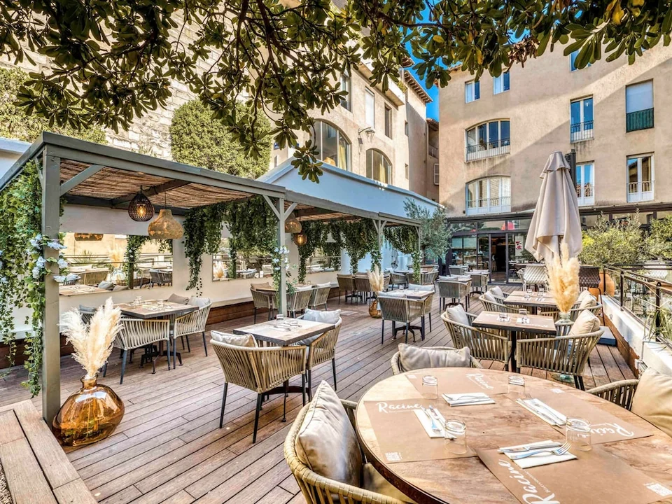 A photograph of Hôtel Mercure Pont d'Avignon Centre